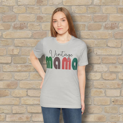 T-Shirt Vintage Mama Tee – Timeless Style, Still Got It - Vibrant Styles