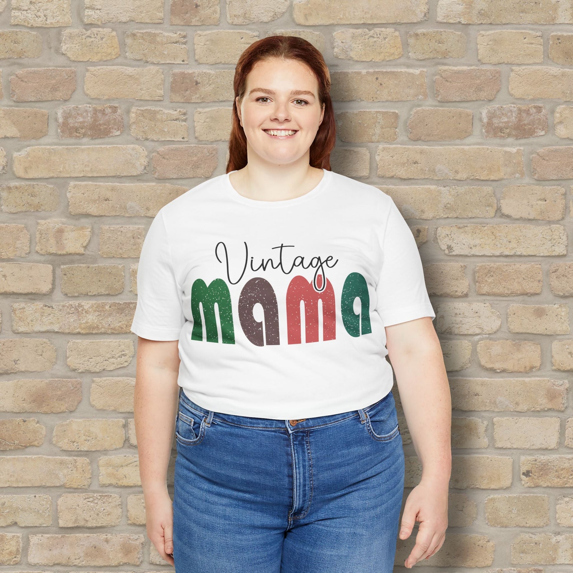 T-Shirt Vintage Mama Tee – Timeless Style, Still Got It - Vibrant Styles