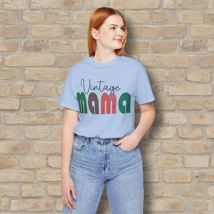 T-Shirt Vintage Mama Tee – Timeless Style, Still Got It - Vibrant Styles